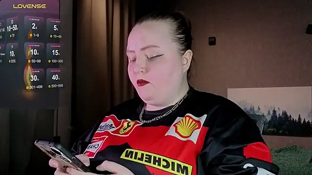 Snapshot of EMMA__CONNOR chatting on 12/15/25, 08:24 EMMA CONNOR online show from 12/15/25, 08:24