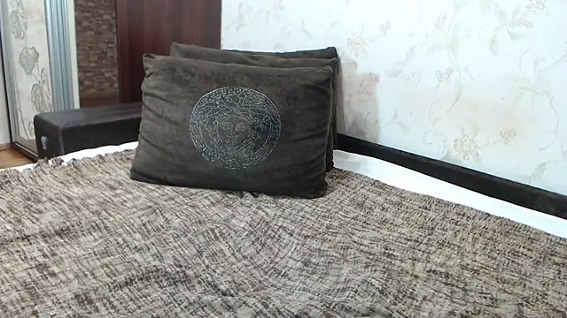 Snapshot of MARMELADINKA- chatting on 02/16/25, 09:15 MARMELADINKA- online show from 02/16/25, 09:15