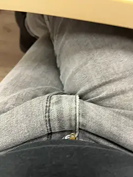 Snapshot of _Inchiodo_ chatting on 12/05/24, 06:00 Inchiodo online show from 12/05/24, 06:00