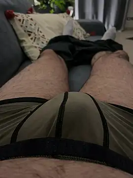 Snapshot of _Inchiodo_ chatting on 01/14/25, 05:34 Inchiodo online show from 01/14/25, 05:34