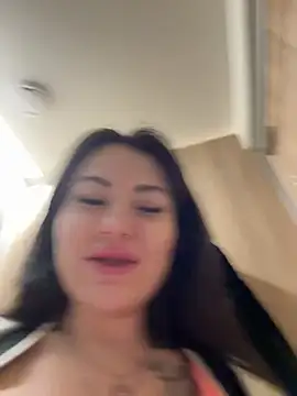 Snapshot of Wet__Bunny chatting on 02/22/25, 09:45 Wet Bunny online show from 02/22/25, 09:45