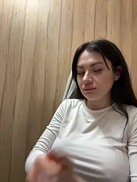 Snapshot of Wet__Bunny chatting on 03/04/25, 09:40 Wet Bunny online show from 03/04/25, 09:40