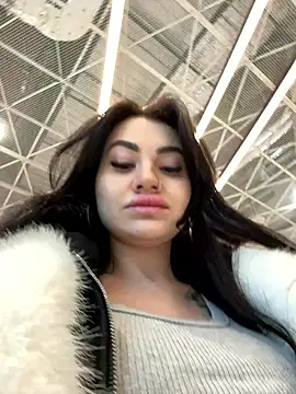 Snapshot of Wet__Bunny chatting on 03/18/25, 09:42 Wet Bunny online show from 03/18/25, 09:42