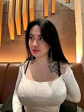 Snapshot of Wet__Bunny chatting on 09/10/25, 06:35 Wet Bunny online show from 09/10/25, 06:35