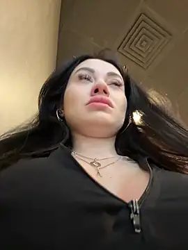 Snapshot of Wet__Bunny chatting on 09/18/25, 06:37 Wet Bunny online show from 09/18/25, 06:37