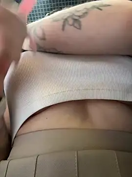 Wet  Bunny online show from 05/03/26, 06:19
