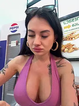 Wet  Bunny online show from 06/17/26, 12:07