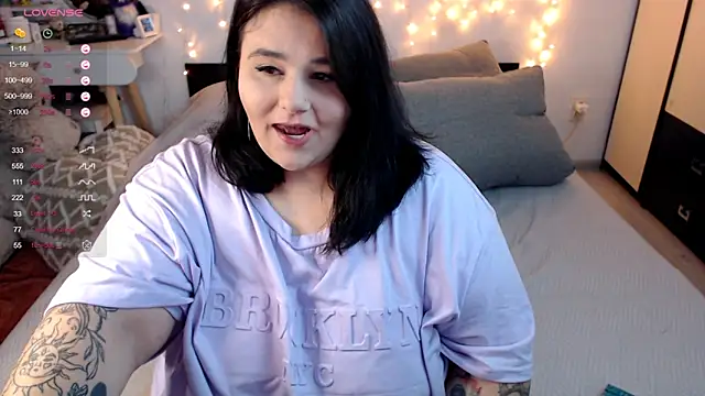 naughtykiss online show from 10/19/25, 04:57