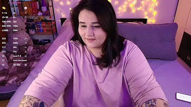 Snapshot of naughtykiss chatting on 11/22/25, 10:58 naughtykiss online show from 11/22/25, 10:58