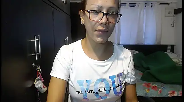 sensual nataliee online show from 12/25/24, 10:16