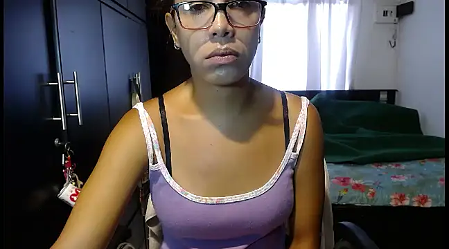 sensual nataliee online show from 12/29/24, 04:40
