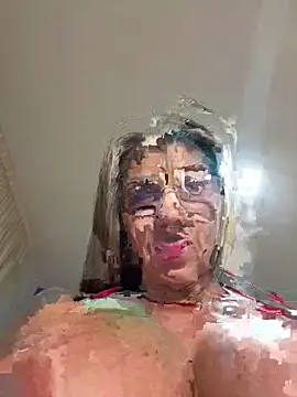 Snapshot of Alimela chatting on 11/16/25, 10:37 Alimela online show from 11/16/25, 10:37