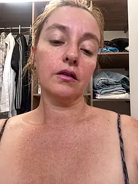 moniquerainx online show from 12/06/24, 03:55