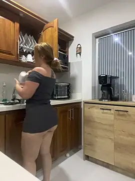 moniquerainx online show from 12/13/24, 02:43