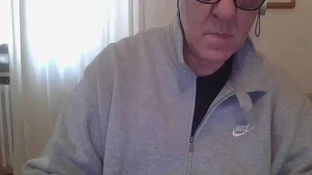 ANONIMO7735 online show from 03/12/25, 09:23