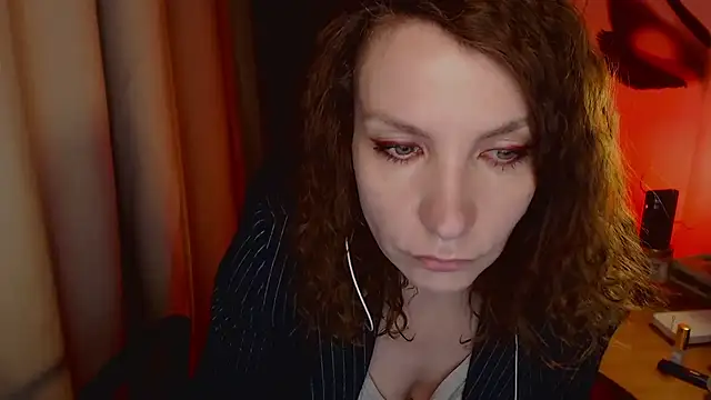 Snapshot of JohansonKatie chatting on 01/21/25, 03:59 JohansonKatie online show from 01/21/25, 03:59