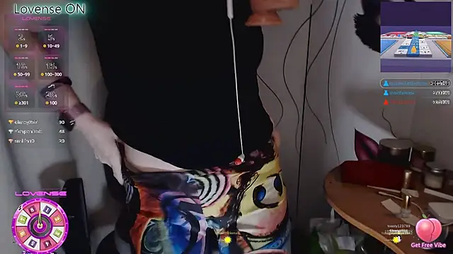 Snapshot of JohansonKatie chatting on 02/26/25, 01:00 JohansonKatie online show from 02/26/25, 01:00