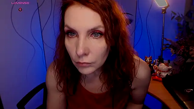 Snapshot of JohansonKatie chatting on 12/03/25, 07:16 JohansonKatie online show from 12/03/25, 07:16