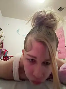 Boricuabarbie69 online show from 02/25/25, 02:25
