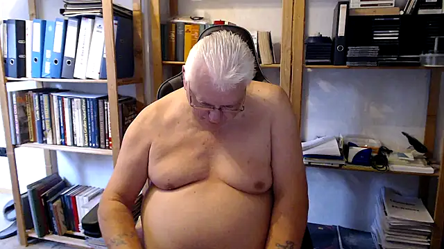 SchwanzhureXXL online show from 07/04/26, 05:46