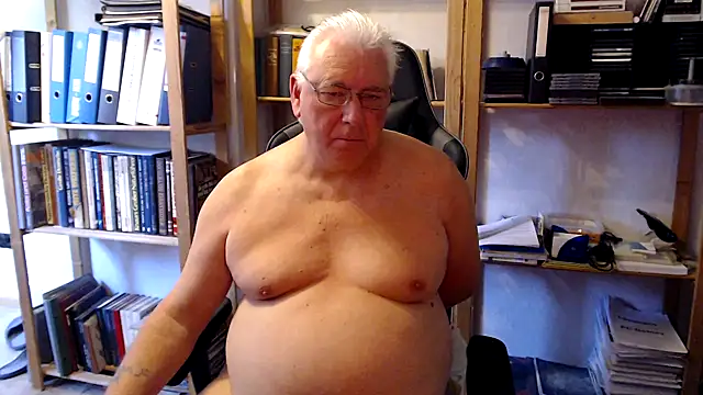 SchwanzhureXXL online show from 07/05/26, 05:47