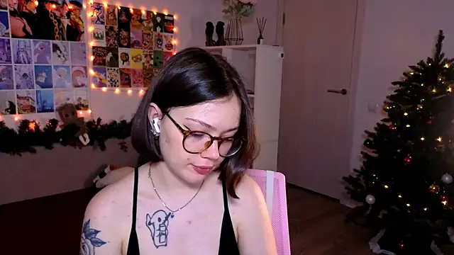 MilenaSaint online show from 12/26/24, 06:09