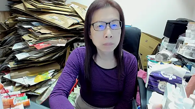 TiffanyC 4772 online show from 01/26/25, 08:57