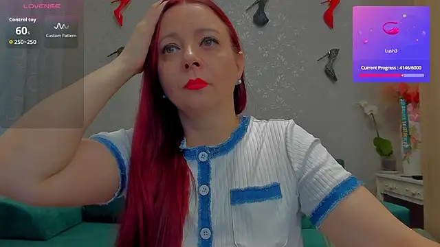 Snapshot of emilianna666 chatting on 11/06/25, 11:55 emilianna666 online show from 11/06/25, 11:55