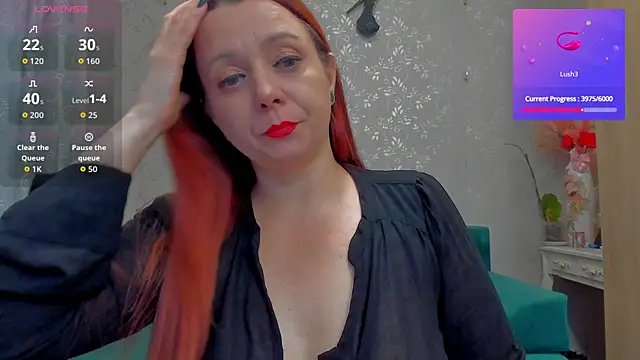 Snapshot of emilianna666 chatting on 12/19/25, 12:45 emilianna666 online show from 12/19/25, 12:45