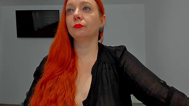 Snapshot of emilianna666 chatting on 02/20/26, 01:33 emilianna666 online show from 02/20/26, 01:33