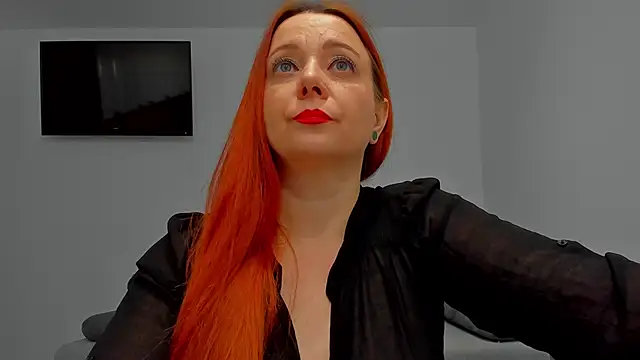 Snapshot of emilianna666 chatting on 03/06/26, 01:18 emilianna666 online show from 03/06/26, 01:18