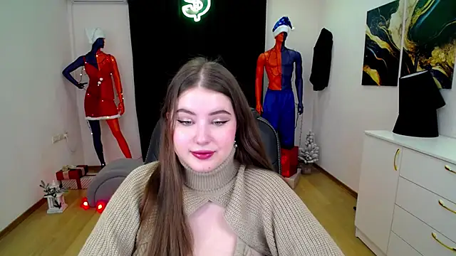 NicoleFoxery online show from 12/20/24, 09:17