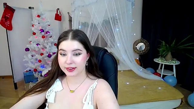 NicoleFoxery online show from 12/23/24, 10:10