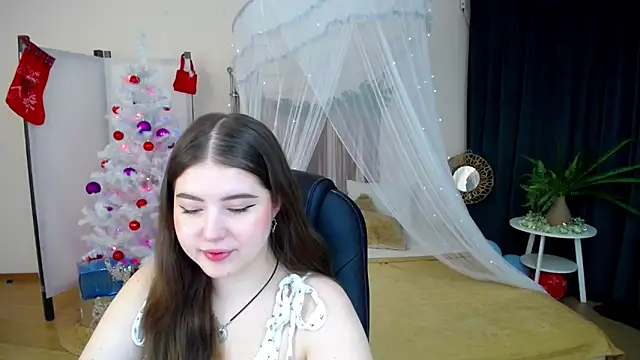 NicoleFoxery online show from 01/15/25, 03:22