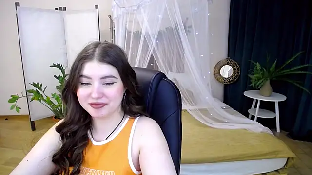 NicoleFoxery online show from 01/17/25, 06:26
