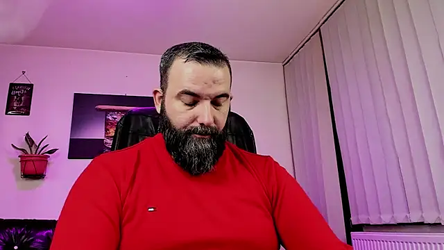 Snapshot of ChristophJules chatting on 01/14/25, 01:15 ChristophJules online show from 01/14/25, 01:15