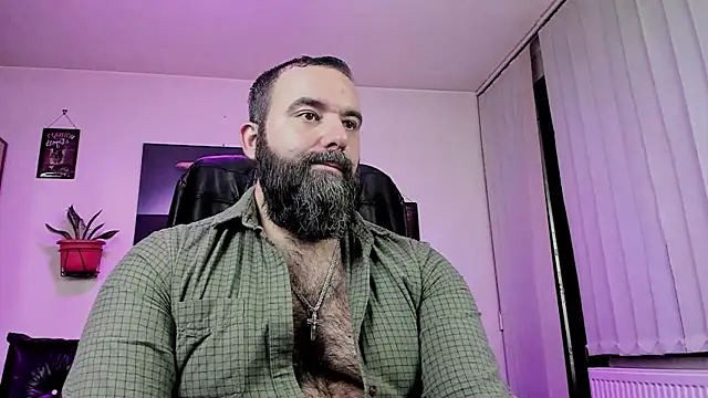 Snapshot of ChristophJules chatting on 01/30/25, 01:44 ChristophJules online show from 01/30/25, 01:44