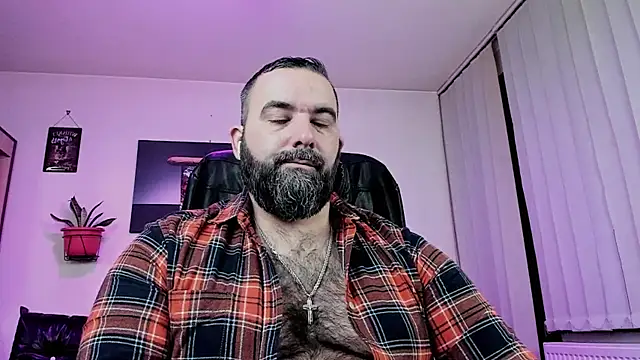 Snapshot of ChristophJules chatting on 02/13/25, 11:26 ChristophJules online show from 02/13/25, 11:26