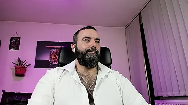 Snapshot of ChristophJules chatting on 03/04/25, 03:00 ChristophJules online show from 03/04/25, 03:00