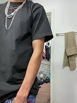Prettyboiflaco online show from 12/14/24, 11:45