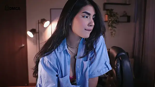 Isabella dior online show from 05/22/26, 03:17