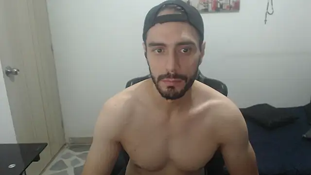 Snapshot of samuelgarcia_ chatting on 09/21/25, 09:33 samuelgarcia  online show from 09/21/25, 09:33