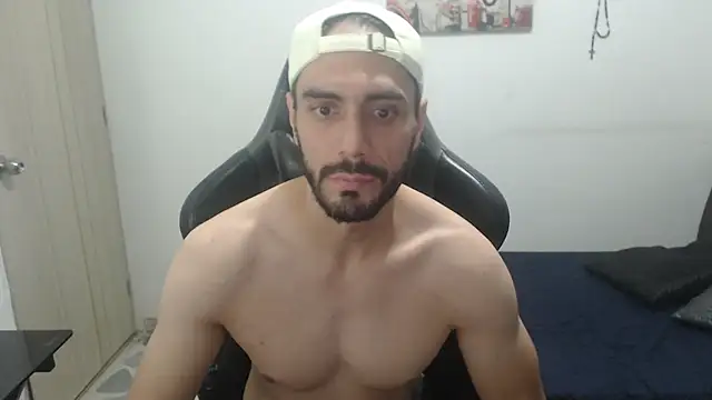 Snapshot of samuelgarcia_ chatting on 09/22/25, 10:28 samuelgarcia  online show from 09/22/25, 10:28