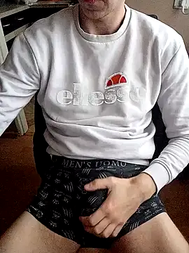 MlodyDres online show from 01/06/25, 08:46