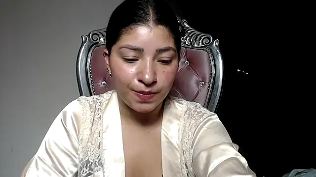 holly20a online show from 12/12/24, 08:47