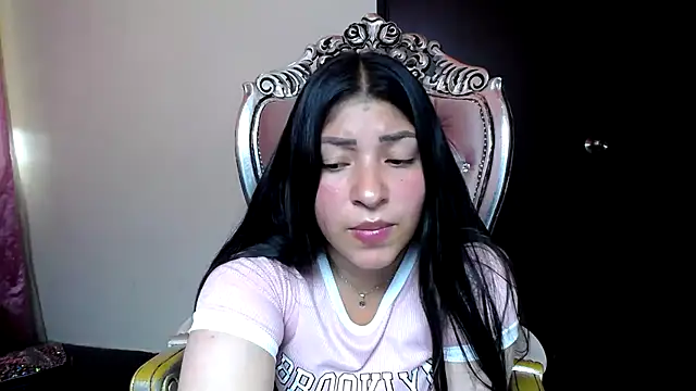 holly20a online show from 03/21/25, 04:18