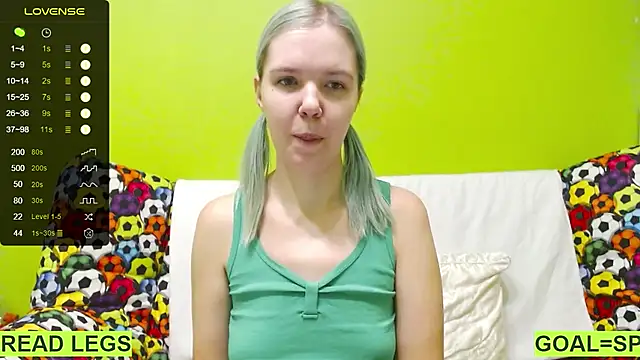 Snapshot of Ultra_Meow chatting on 02/09/25, 12:17 Ultra Meow online show from 02/09/25, 12:17