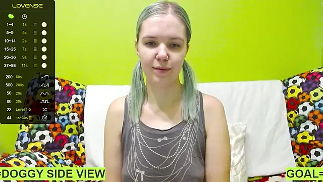 Snapshot of Ultra_Meow chatting on 02/09/25, 08:56 Ultra Meow online show from 02/09/25, 08:56