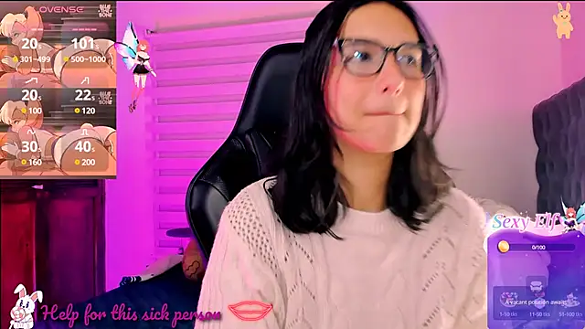 Snapshot of Luniverse chatting on 01/05/25, 11:22 Luniverse online show from 01/05/25, 11:22