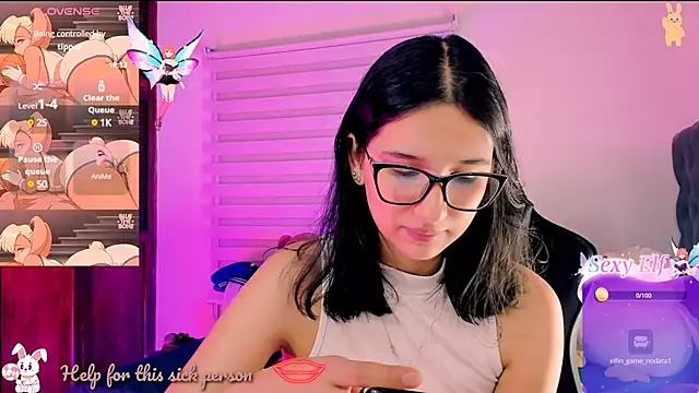 Snapshot of Luniverse chatting on 01/07/25, 10:52 Luniverse online show from 01/07/25, 10:52